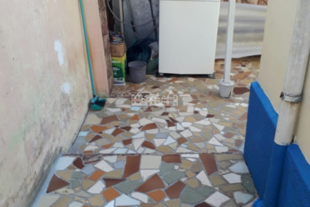 Casa à venda com 5 quartos no Centro de Atibaia/SP | Duas casas no mesmo terreno