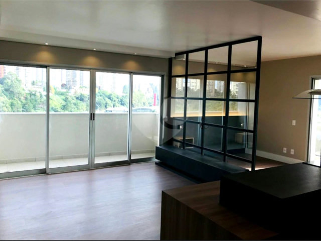 Apartamento à venda com 1 suíte em Chácara Santo Antônio, São Paulo, SP