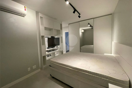 Apartamento à venda com 1 quarto em Pinheiros, São Paulo, SP