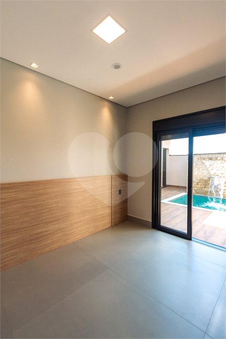 Casa à venda com 3 suítes no condomínio Residencial Dona Maria Candida, Indaiatuba - SP
