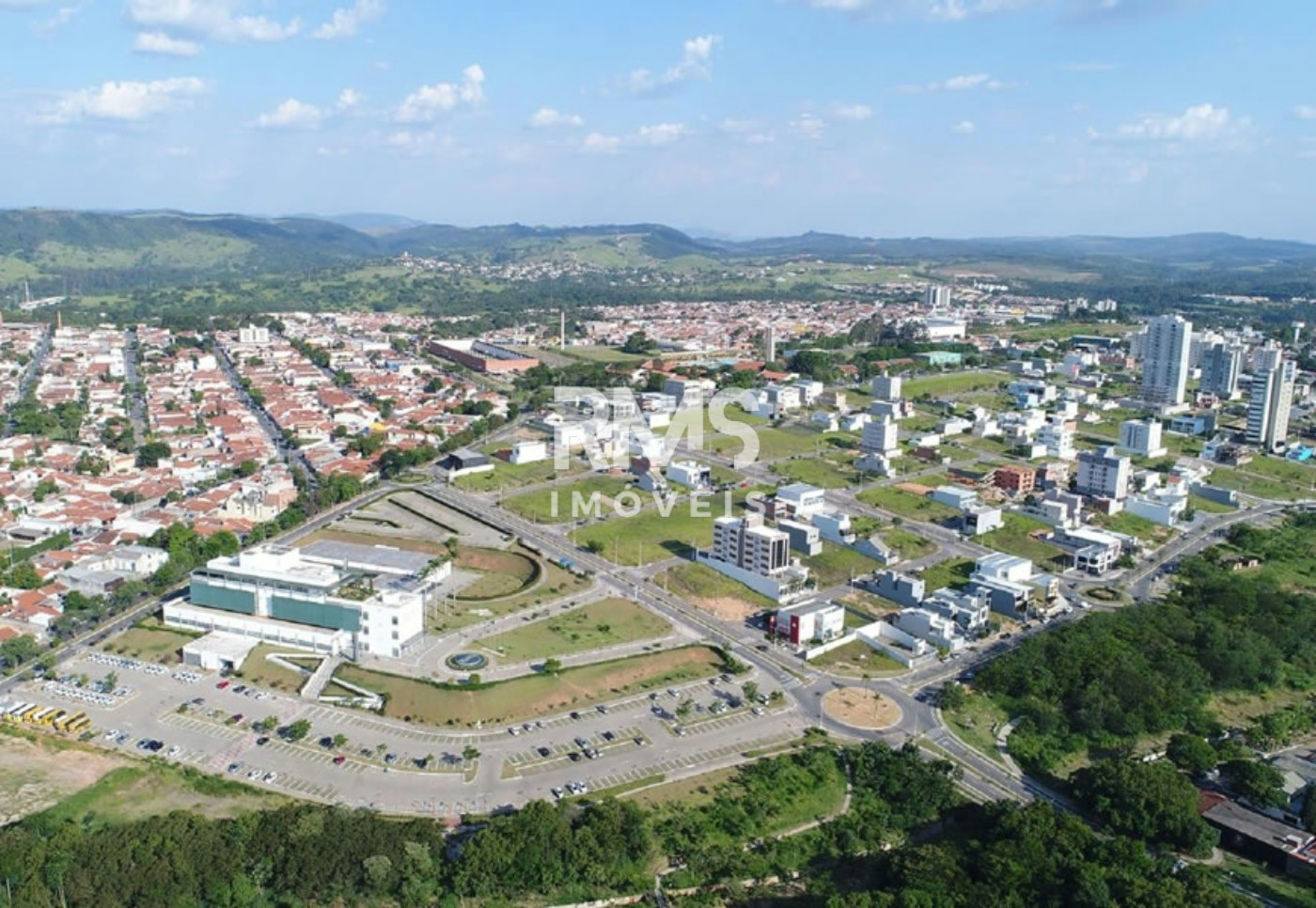 Apartamento à venda com 2 suítes em Itu Novo Centro, Itu, SP