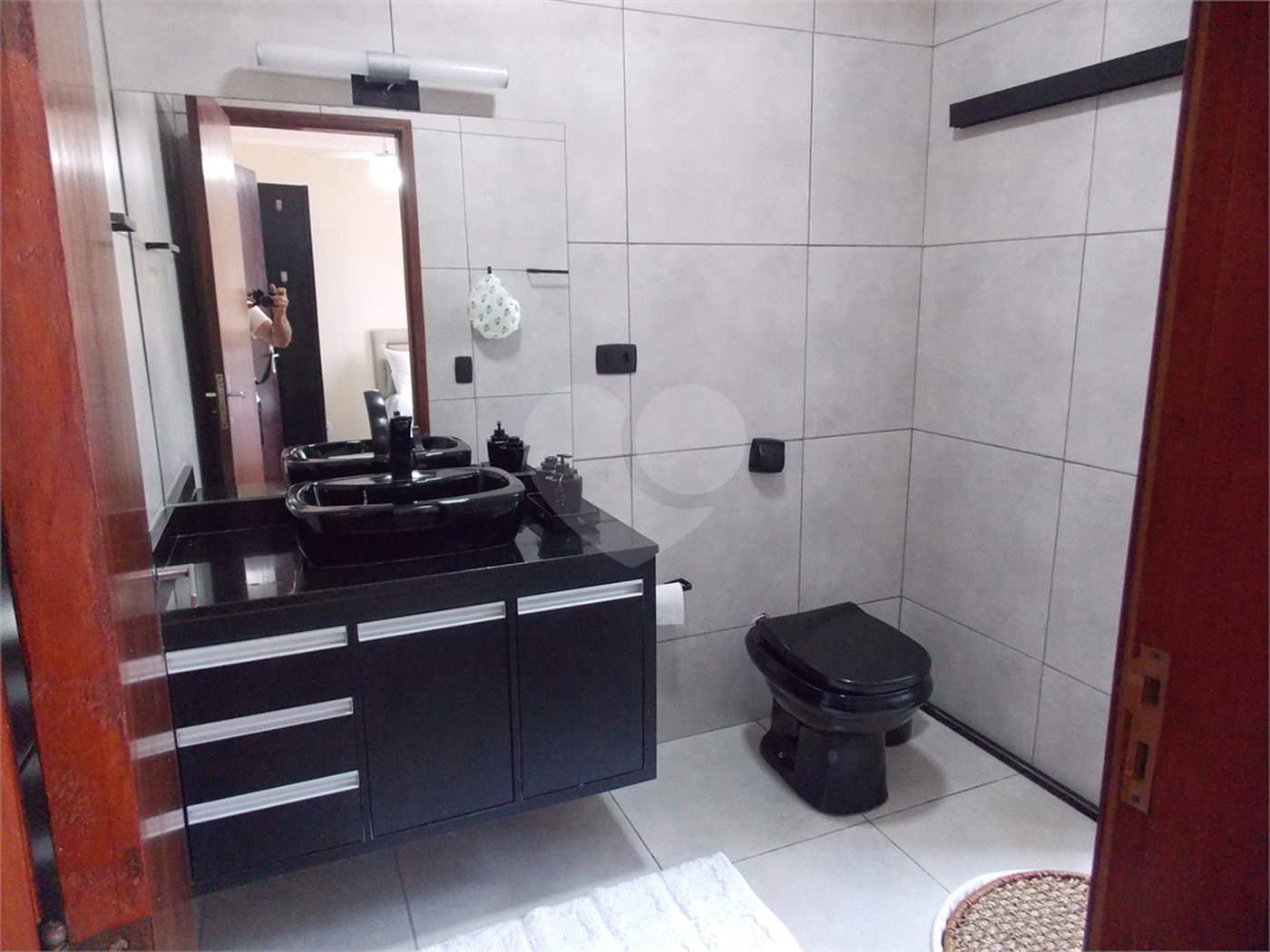 Casa à venda com 4 quartos, sendo 2 suítes, em Jardins, Bragança Paulista, SP