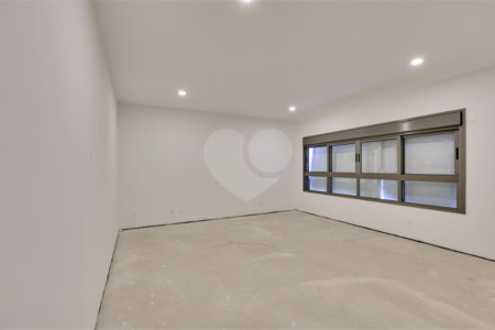 Apartamento à venda com 4 suítes em Campo Belo, São Paulo, SP