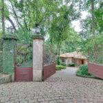 Casa à venda com 4 suítes no condomínio Chácara Flora, São Paulo - SP
