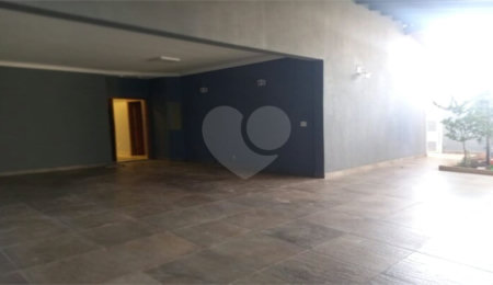 Casa à venda com 4 quartos, sendo 2 suítes,  em Jardim Antártica, Ribeirão Preto, SP