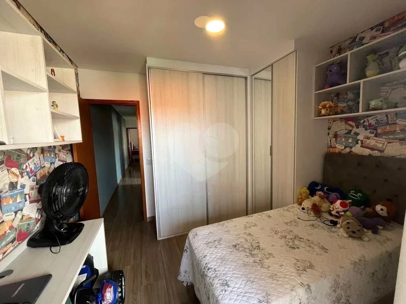 Sobrado à venda com 3 quartos, sendo 1 suíte,  em Vila Nova Cintra, Mogi das Cruzes, SP