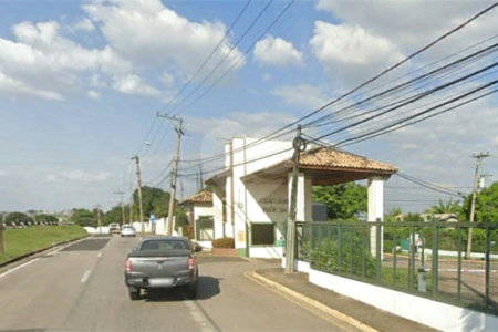 Casa à venda com 5 quartos, sendo 4 suítes, no condomínio Chácaras Flórida, Itu - SP