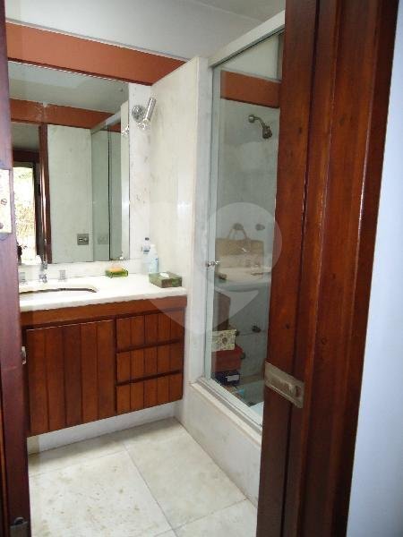 Casa à venda com 6 suítes em Morumbi, São Paulo, SP