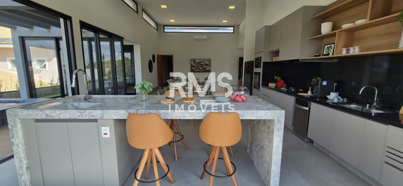 Casa à venda com 4 suítes no condomínio Santo Antonio ii, Itu - SP