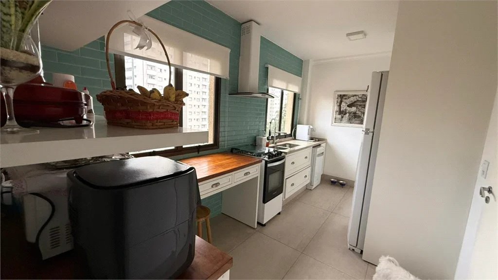 Apartamento à venda com 3 quartos, sendo 1 suíte, em Vila Suzana, São Paulo, SP