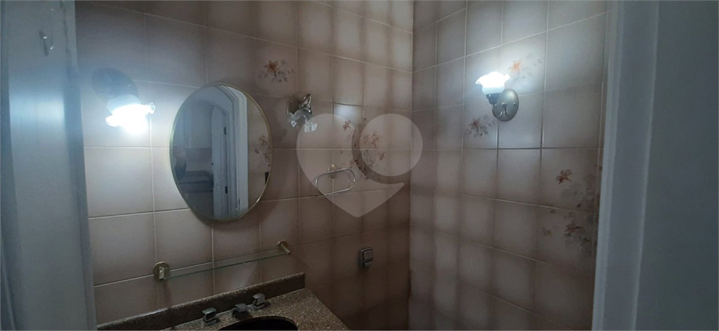 Sobrado à venda com 4 quartos, sendo 2 suítes, em Jardim França, São Paulo, SP