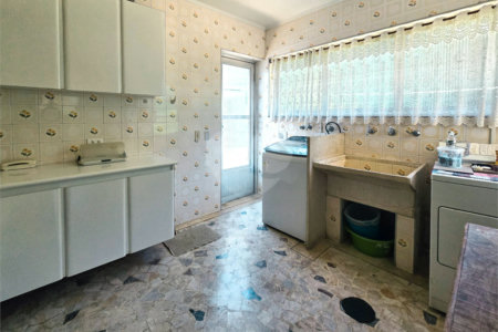 Sobrado à venda com 3 quartos, sendo 1 suíte, em Jardim São Bento, São Paulo, SP