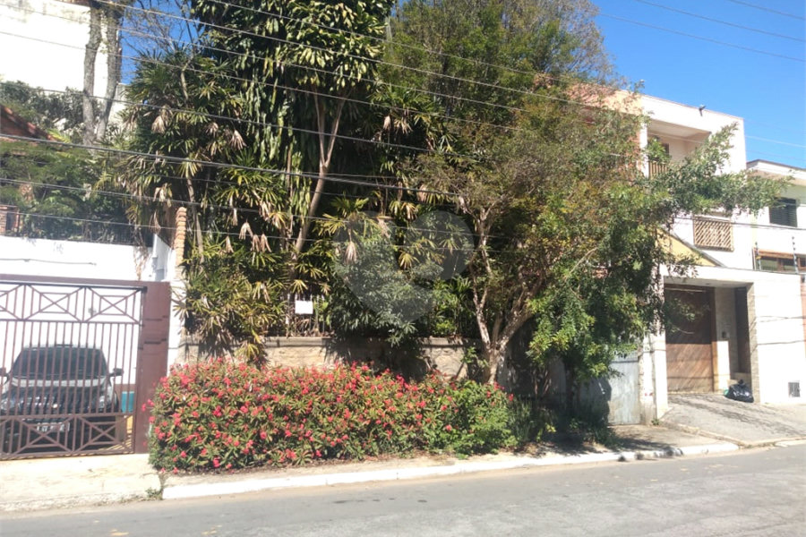 Casa à venda com 3 quartos em Horto, São Paulo, SP