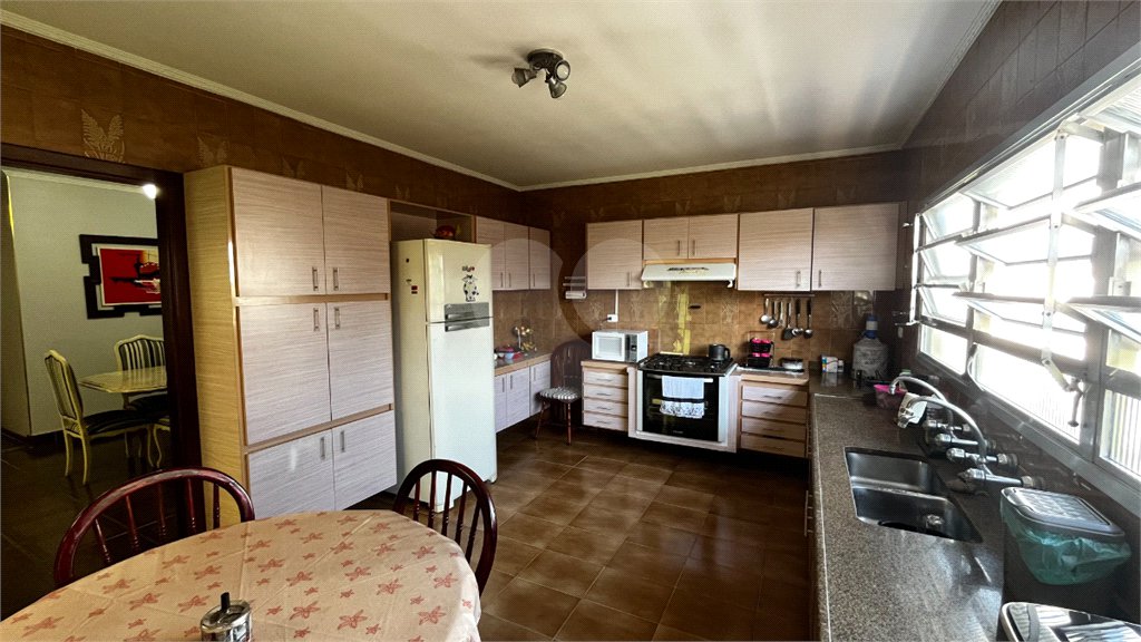 Sobrado à venda com 4 quartos, sendo 1 suíte, em Vila Formosa, São Paulo, SP