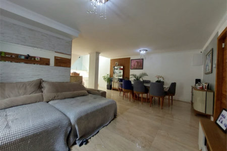 Casa à venda ou para alugar com 4 suítes em Lapa, São Paulo, SP