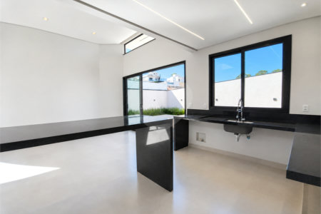 Casa à venda com 3 suítes no condomínio Bougainville, Sorocaba - SP