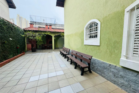 Casa à venda com 4 quartos, sendo 1 suíte,  em Vila Galvão, Guarulhos, SP