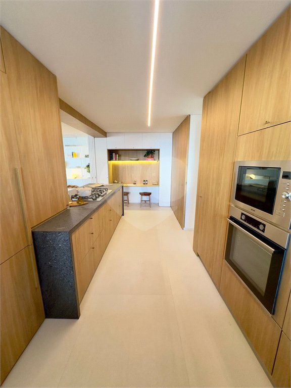 Apartamento à venda com 3 suítes em Brooklin Paulista, São Paulo, SP