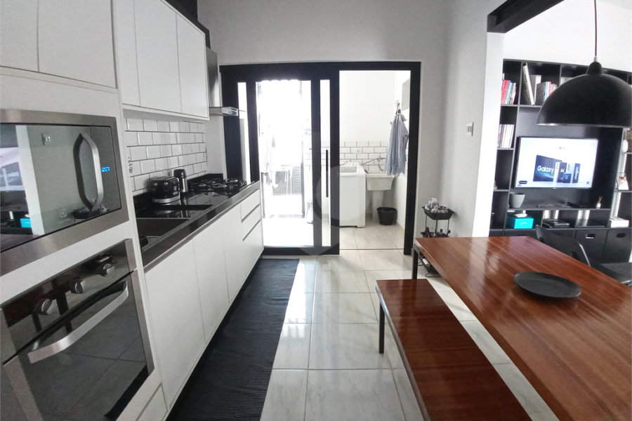 Casa à venda com 5 quartos, sendo 1 suíte,  em Água Fria, São Paulo, SP