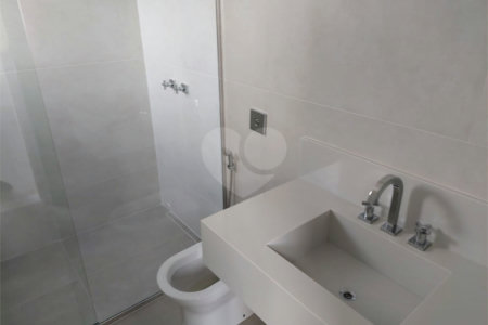 Casa à venda com 4 suítes no condomínio Alphaville Nova Esplanada 3, Votorantim - SP