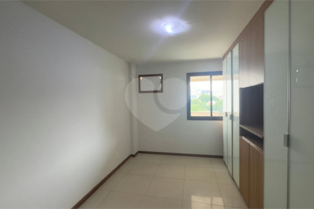 Cobertura à venda com 3 quartos, sendo 1 suíte,  em Tijuca, Rio de Janeiro, RJ