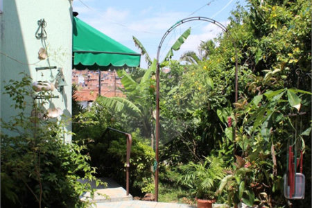 Sobrado à venda com 4 quartos, sendo 2 suítes, em Vila das Mercês, São Paulo, SP