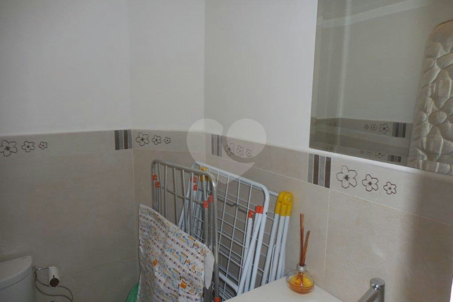Casa à venda com 3 quartos, sendo 1 suíte, no condomínio Residencial Morada do Horto, São Paulo - SP