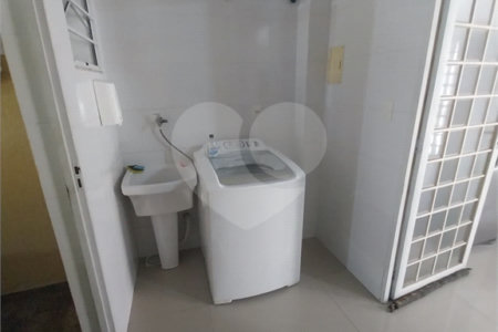 Casa à venda com 4 quartos, sendo 1 suíte, no condomínio Gramado do Mendanha, Rio de Janeiro - RJ