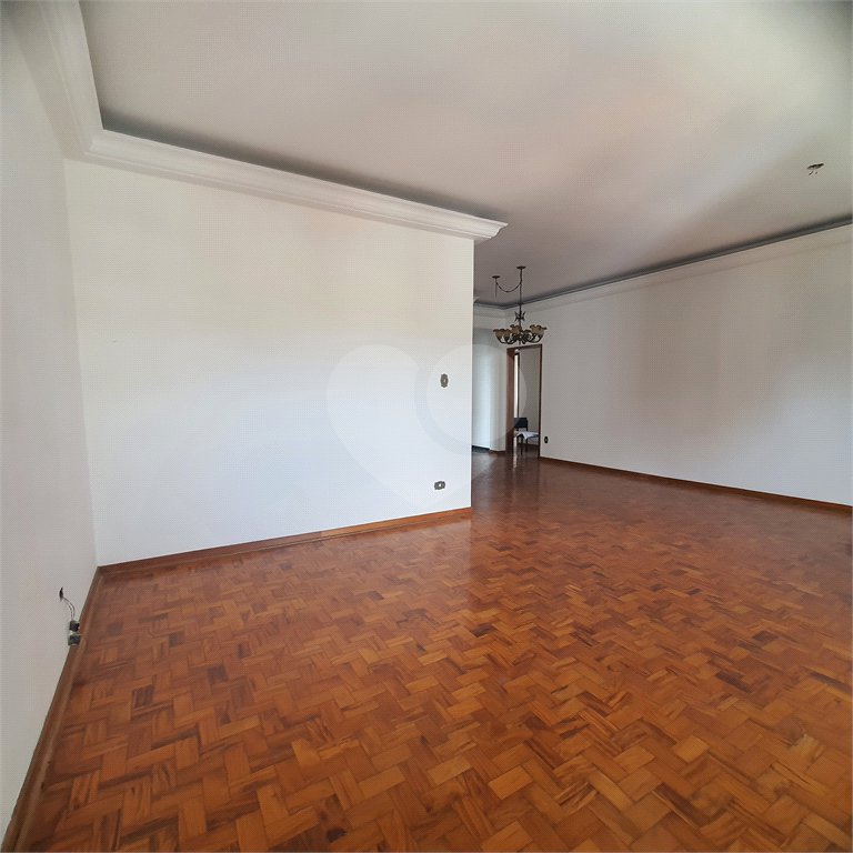 Apartamento à venda com 3 quartos, sendo 1 suíte, em Consolação, São Paulo, SP