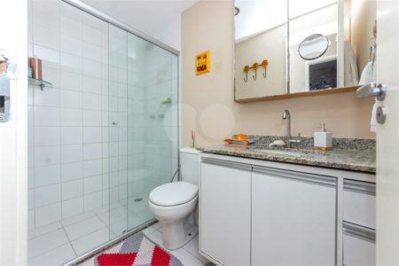 Apartamento à venda com 2 quartos em Saúde, São Paulo, SP