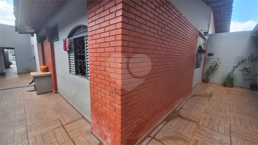 Casa à venda com 3 quartos em Parque Ouro Fino, Sorocaba, SP