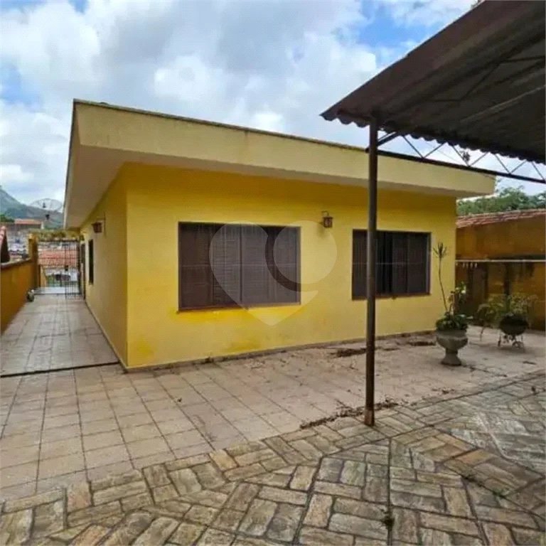 Casa à venda com 3 quartos em Vila Clarice, São Paulo, SP