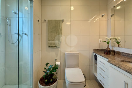 Apartamento à venda com 3 suítes em Campo Belo, São Paulo, SP
