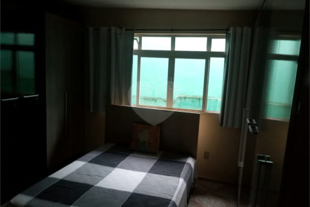 Chácara à venda com 8 quartos em Loteamento Chácara Val Paraiso, Atibaia, SP