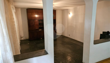 Sobrado à venda com 3 quartos, sendo 1 suíte,  em Cidade Monções, São Paulo, SP
