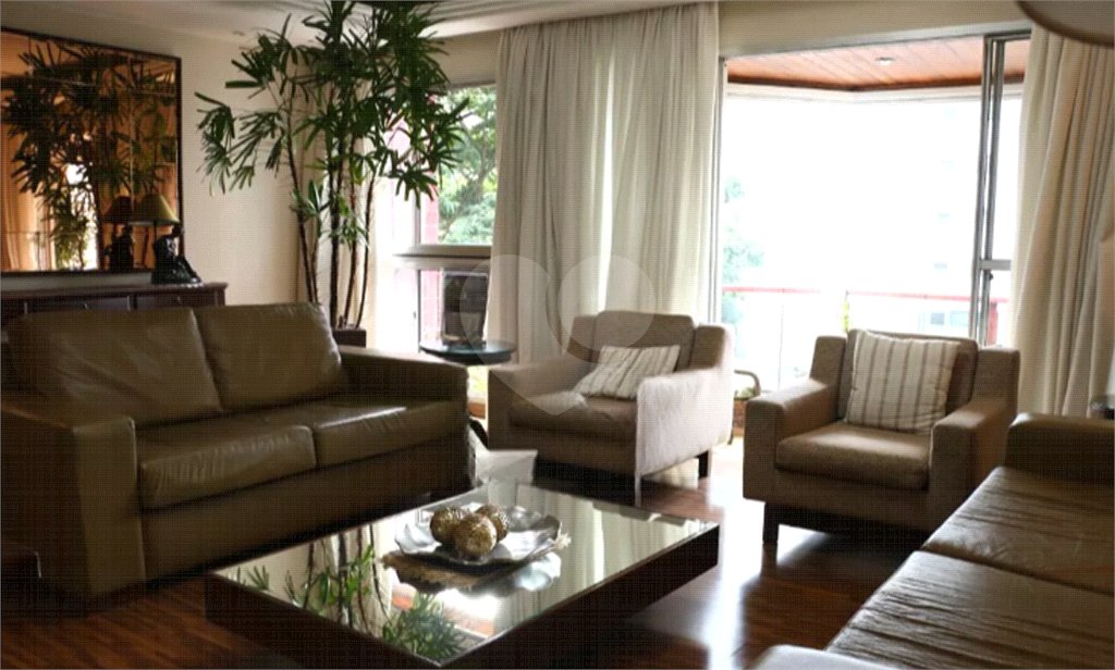 Apartamento à venda com 3 suítes em Perdizes, São Paulo, SP