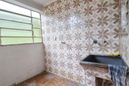 Casa à venda com 3 quartos, sendo 1 suíte,  em Jardim Leonor Mendes de Barros, São Paulo, SP