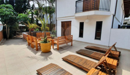 Casa à venda com 5 suítes em Jardim Leonor, São Paulo, SP