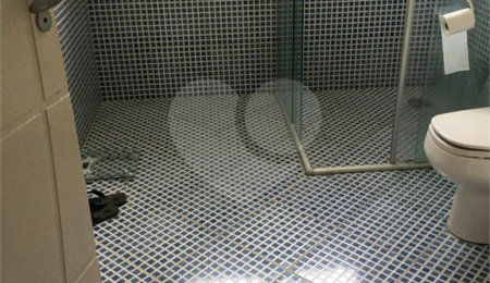 Sobrado à venda com 3 quartos, sendo 1 suíte,  em Aclimação, São Paulo, SP