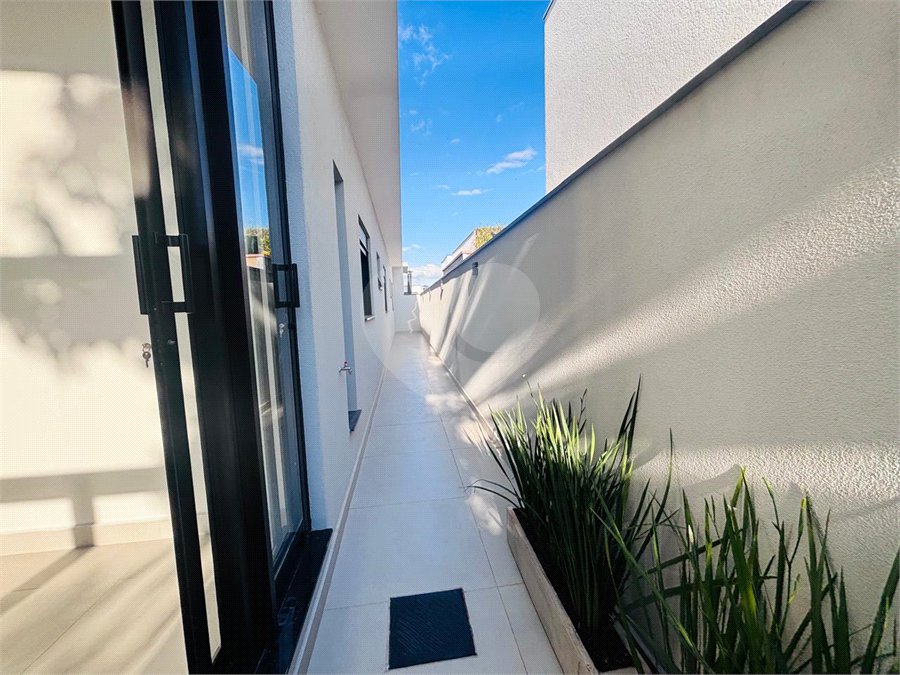 Casa à venda com 3 suítes no condomínio Residencial Chácara Ondina, Sorocaba - SP