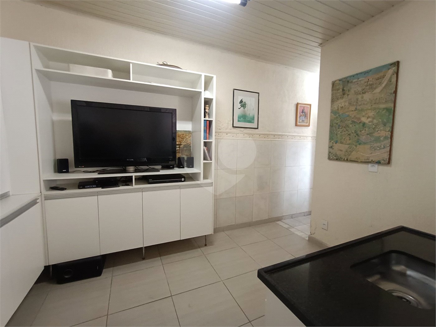 Casa à venda com 4 quartos, sendo 1 suíte,  em Jardim Armênia, Mogi das Cruzes, SP