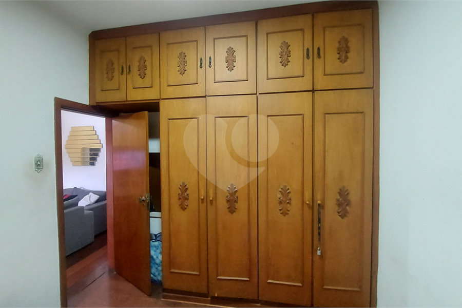Casa à venda com 5 quartos, sendo 1 suíte, em Jabaquara, São Paulo, SP