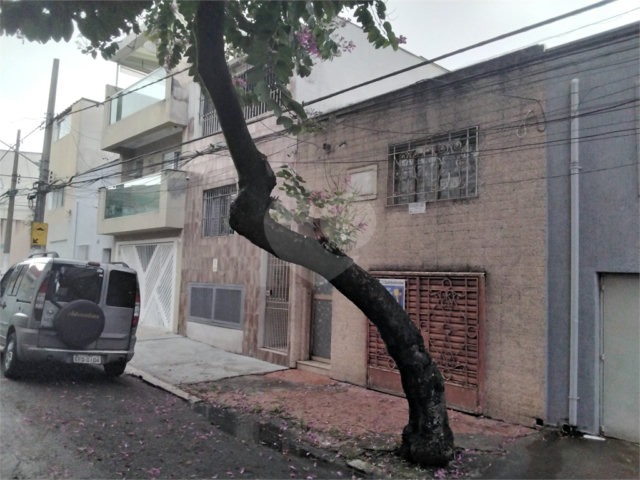 Sobrado à venda com 3 quartos em Bom Retiro, São Paulo, SP