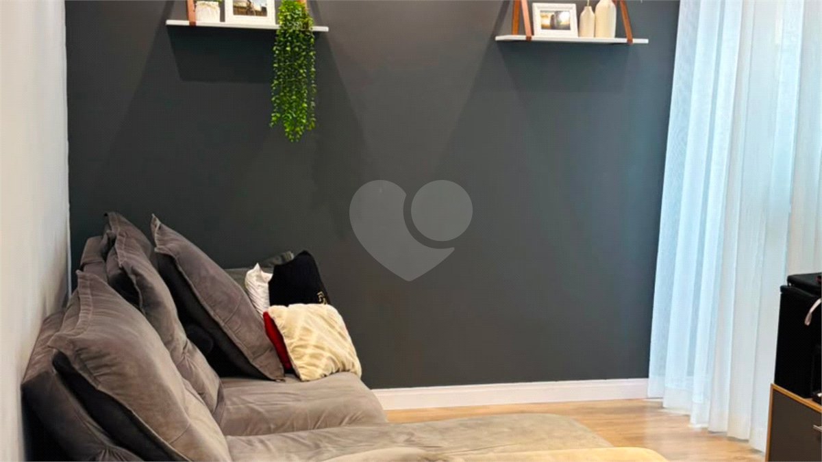 Apartamento à venda ou para alugar com 2 quartos em Região Central, Caieiras, SP