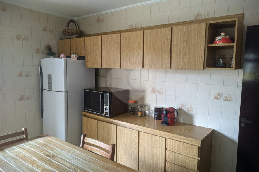Sobrado à venda com 3 quartos, sendo 1 suíte,  em Vila Guilherme, São Paulo, SP
