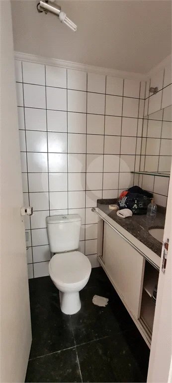 Apartamento 2 quartos (1suíte) 1 vaga na rua Piracema próximo a Saint Tropez