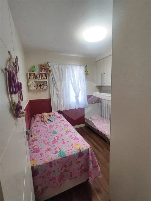 Apartamento com 49m², 2 quartos, 1 garagem, à venda em Itaquera