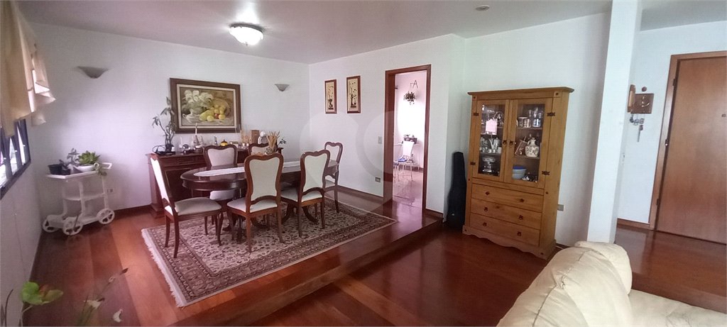 Apartamento à Venda em Mirandópolis com 4 Dormitórios, 2 Suítes e 4 Vagas
