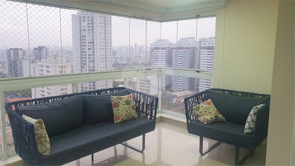 Apartamento maravilhoso na Mooca com 151m e 3 dormitórios,2 suítes e 3 vagas..