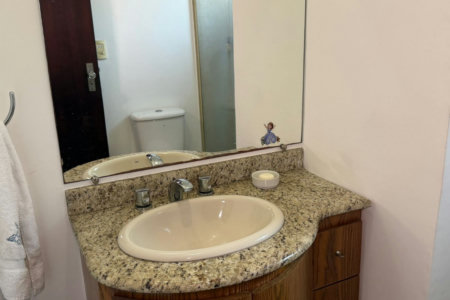 Casa para venda em Jardim Peri Peri com 3 quartos, sendo 1 suíte, 149m²